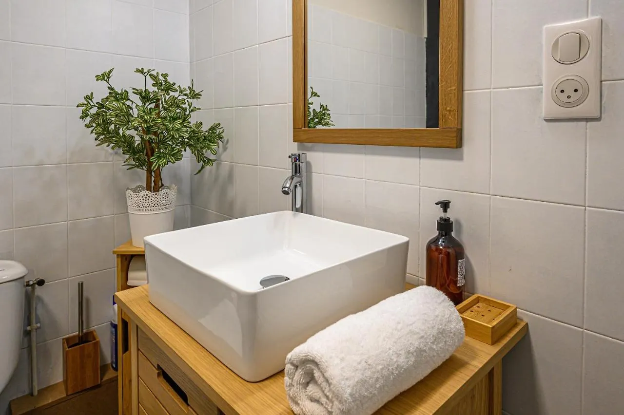 Le Jardin Du Palais - 45M2 Dans Vannes Apartment 0*,  France